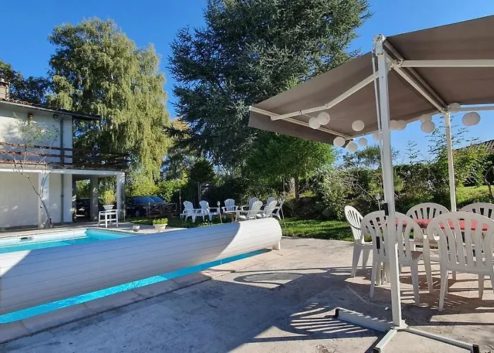 Le De Brassac Feriehus *